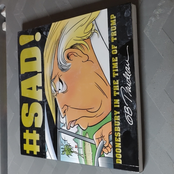 ✔️#Sad Trump book - Picture 1 of 5